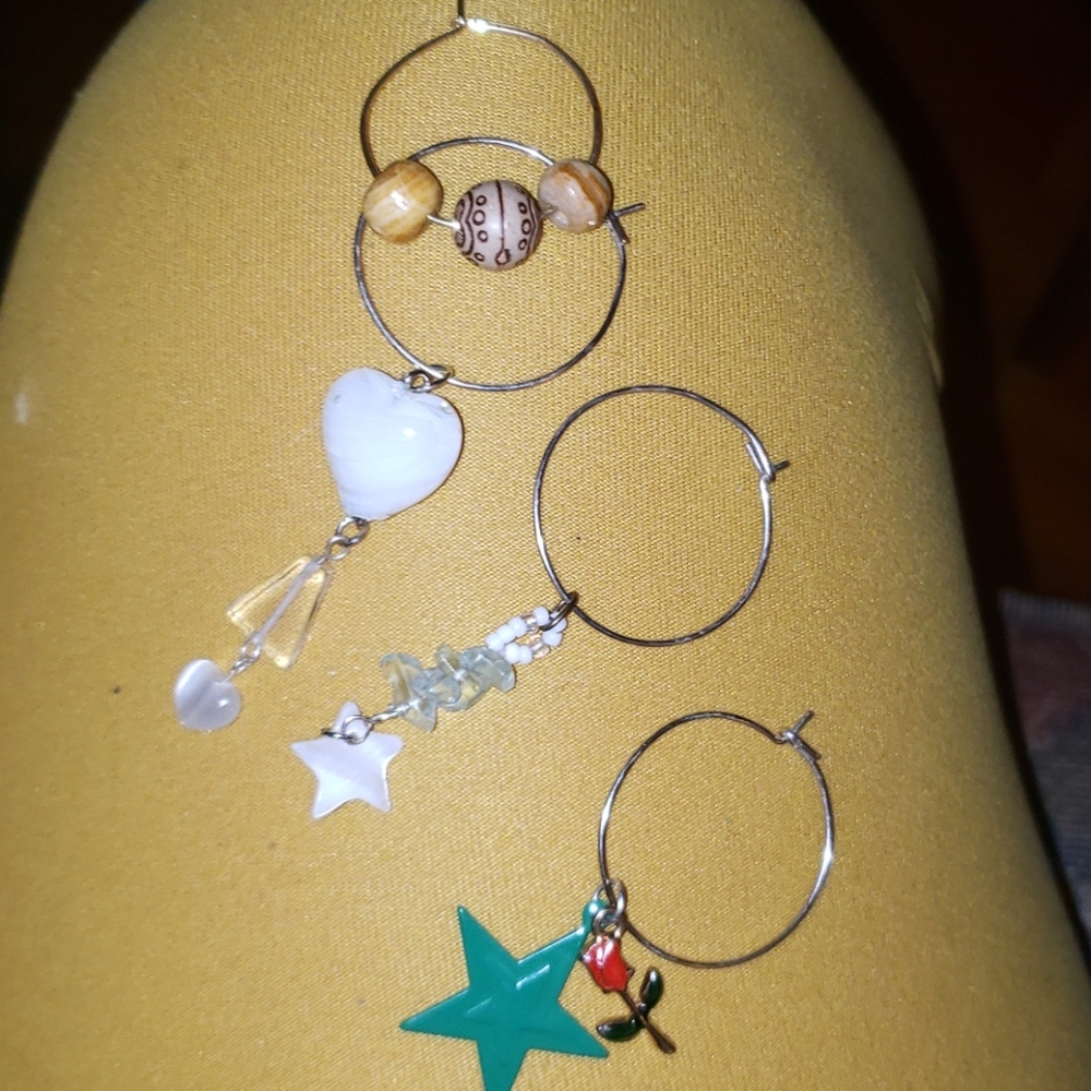 🧶handmade assorted wine glass charms